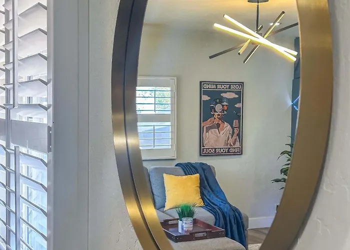 4 Bdr With Gym & Hot Tub * Phoenix