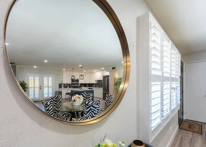 4 Bdr With Gym & Hot Tub Сasa de vacaciones Phoenix