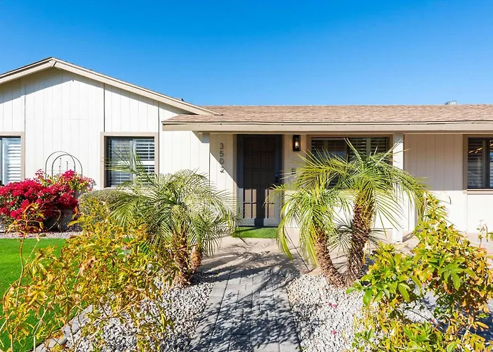 4 Bdr With Gym & Hot Tub Phoenix