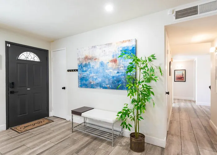4 Bdr With Gym & Hot Tub Сasa de vacaciones Phoenix