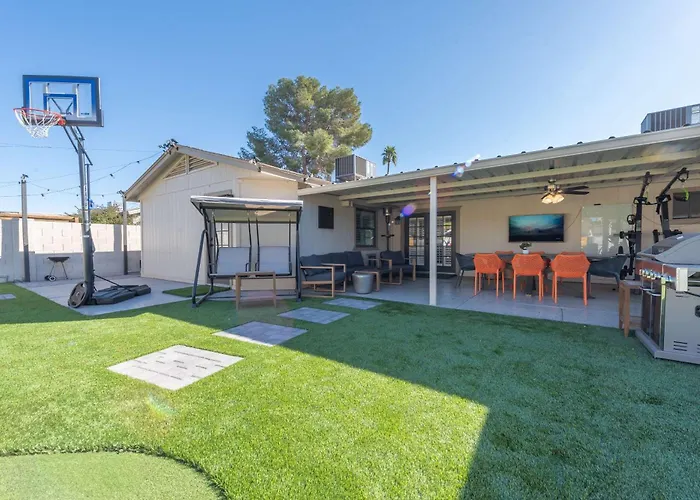 4 Bdr With Gym & Hot Tub Сasa de vacaciones Phoenix