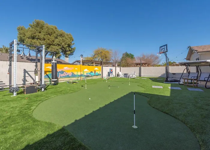 4 Bdr With Gym & Hot Tub Сasa de vacaciones Phoenix